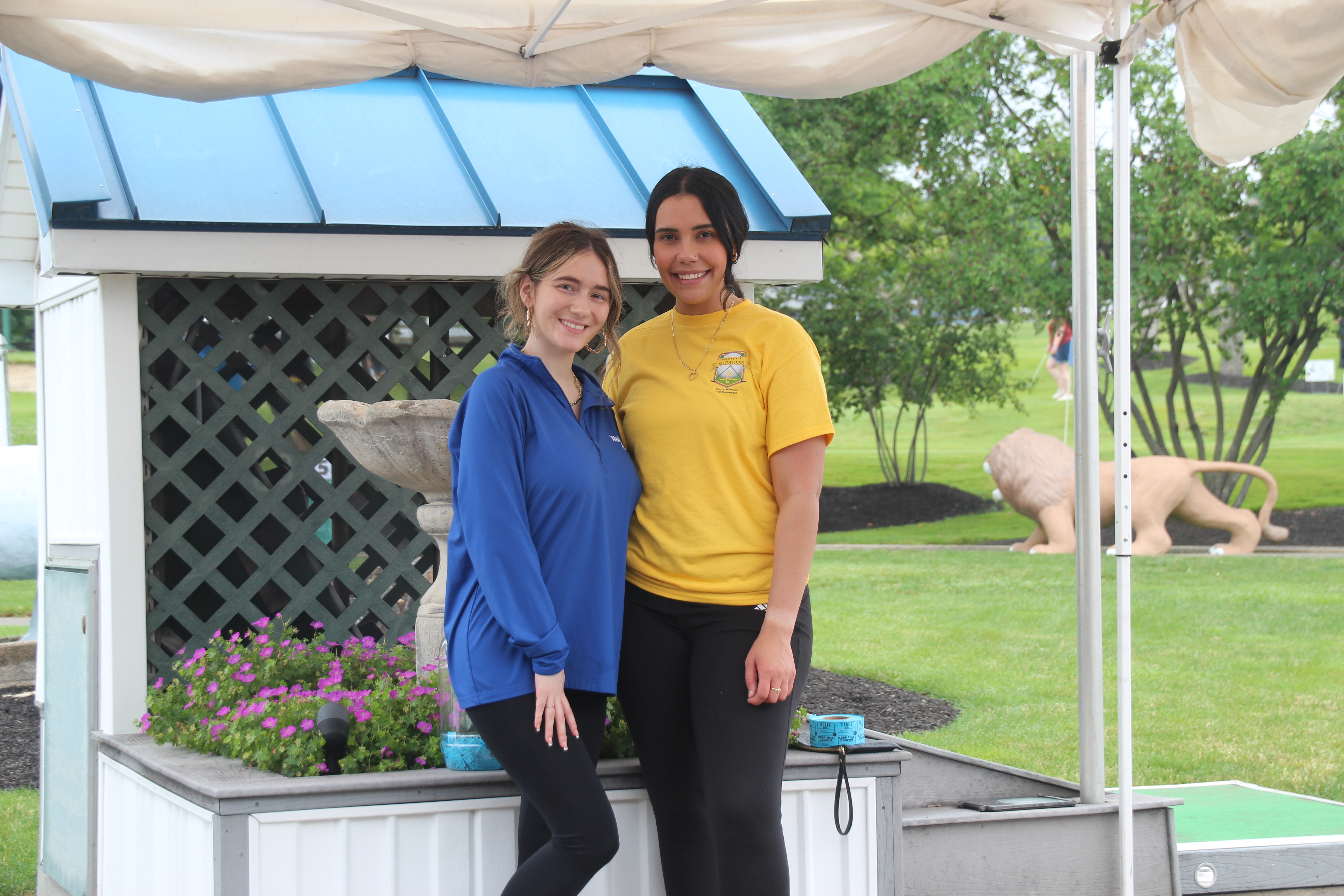 Cecilia and Carla