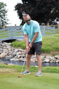 Putting for Miracles-204